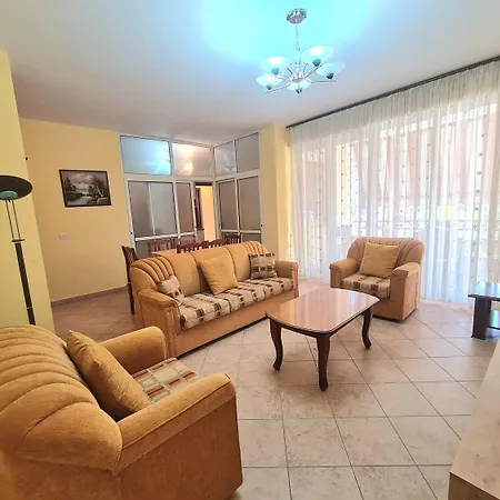 Aparthotel Coco *